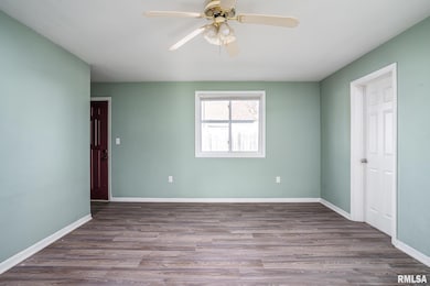 1310 39th St, Moline, IL 61265 - photo 3