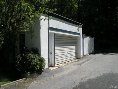 4471 Chestnut St, Emmaus, PA 18049 - photo 7