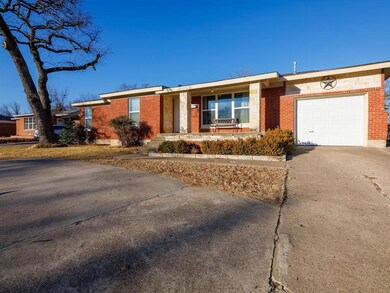 921 Brown Trail, Bedford, TX 76022 - photo 2