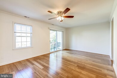 9208 Hickory Tree Ct unit 6B, Burke, VA 22015 - photo 7