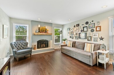 18 Fox Ct W, Buffalo Grove, IL 60089 - photo 4