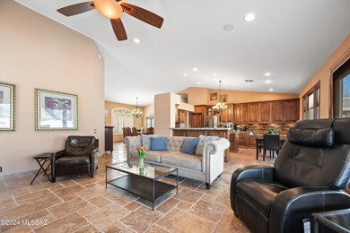 08-Living Area