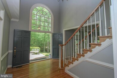 7917 Clifton Hunt Ct, Clifton, VA 20124 - photo 4
