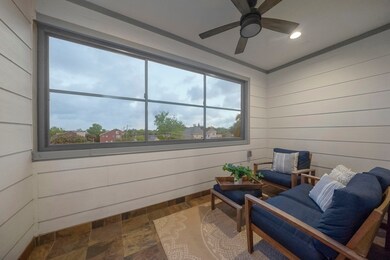 916 Yale St unit A, Houston, TX 77008 - photo 4
