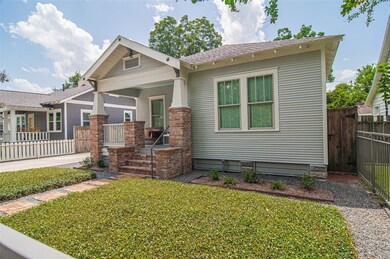 709 Tabor St, Houston, TX 77009 - photo 2
