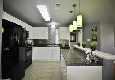 15478 Walnut Glen Dr, Alexander, AR 72002 - photo 3