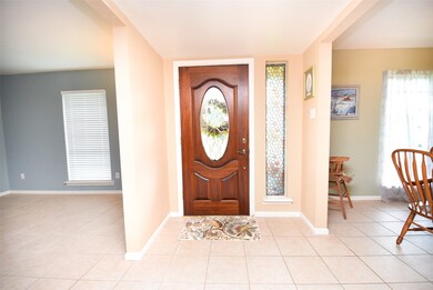 1111 Pine St, Alvin, TX 77511 - photo 7