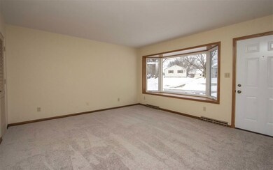 1851 Downing Ave, Waterloo, IA 50701 - photo 4