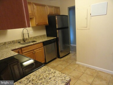 607 Center St unit 101, Herndon, VA 20170 - photo 6