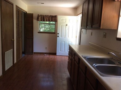 Great kitchen!