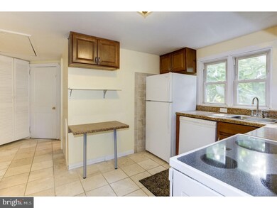 2826 2nd St, Norristown, PA 19403 - photo 7