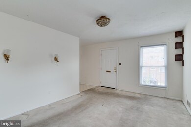 5221 D St SE, Washington, DC 20019 - photo 6
