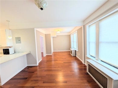 439 68th St unit 3F, Brooklyn, NY 11220 - photo 4