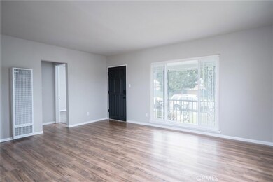 1402 W 156th St, Compton, CA 90220 - photo 3