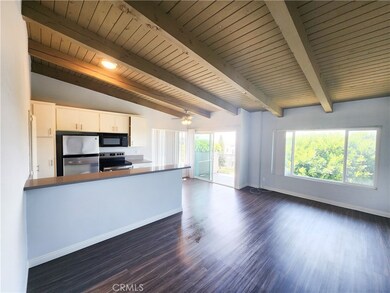 100 S Guadalupe Ave unit 206, Redondo Beach, CA 90277 - photo 5