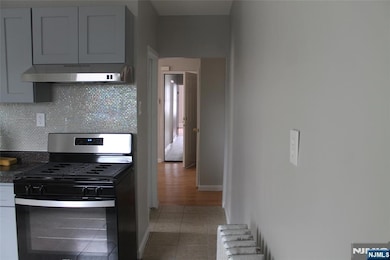 232 Sherman Ave, Newark, NJ 07114 - photo 4