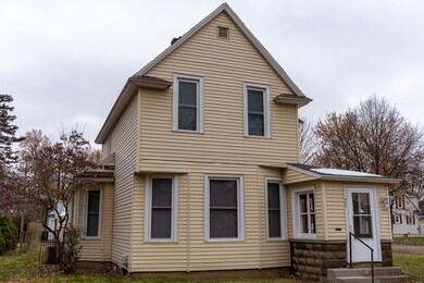 921 Fulton St, Elkhart, IN 46514 - photo 2