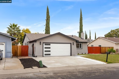 1633 Duncan Dr, Tracy, CA 95376 - photo 4