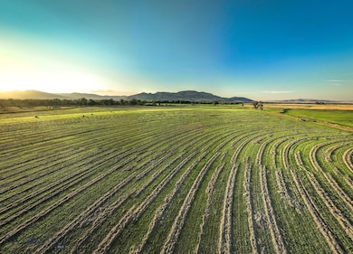 5191 Old Yellowstone Trail, Three Forks, MT 59752 - photo 5