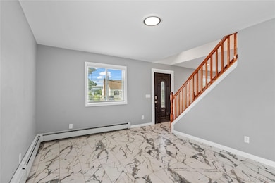 1 Center Ct, Bethpage, NY 11714 - photo 7