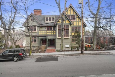 165 Winthrop Rd unit B (No Fee), Brookline, MA 02445 - photo 3