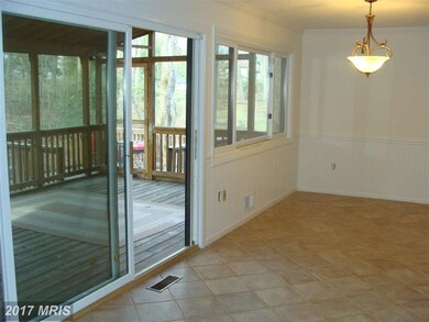 10518 Arrowood St, Fairfax, VA 22032 - photo 5