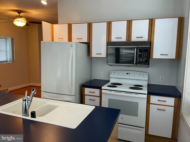 420 W 22nd St unit 1, Wilmington, DE 19802 - photo 2