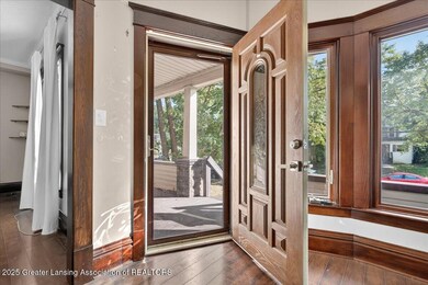 408 Smith Ave, Lansing, MI 48910 - photo 7