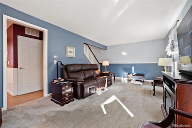 Easy flow into kitchen