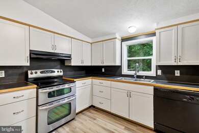 5420 Gilwell Place, Indian Head, MD 20640 - photo 5