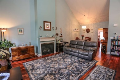 8 Blackford Ln, Epping, NH 03042 - photo 7