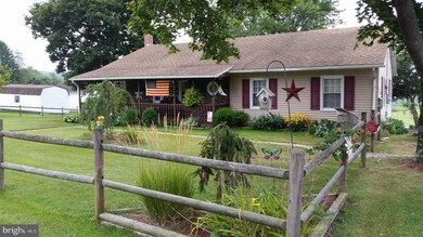 709 New Bloomfield Rd, Duncannon, PA 17020 - photo 2