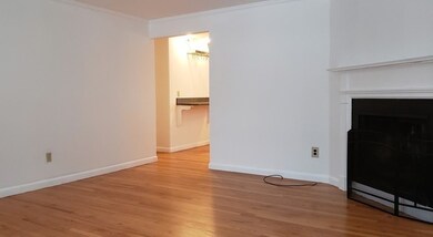 14 Melinda Ln, Easthampton, MA 01027 - photo 4