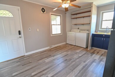 1405 N Berwick Blvd, Waukegan, IL 60085 - photo 6