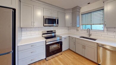 19 Ashmont Ave unit 21, Newton, MA 02458 - photo 4