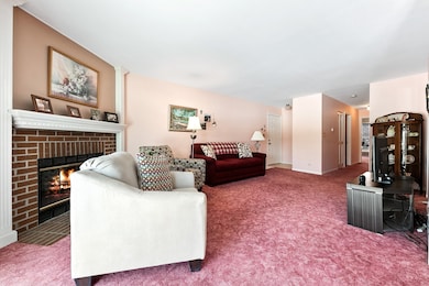 2169 Sunderland Ct unit 201B, Naperville, IL 60565 - photo 7