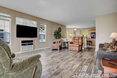 Dave Srark 5685 N Turning Leaf Way-6
