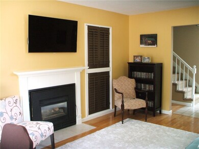 211 Sweet Allen Farm Rd, Wakefield, RI 02879 - photo 7