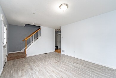 139 Union St unit 34, Westfield, MA 01085 - photo 4