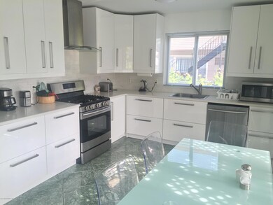 Renovated Kitchen w/SS Appliances