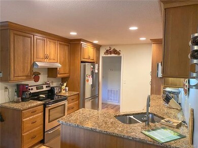 105 Roasted Chestnut Trail, Hendersonville, NC 28792 - photo 4