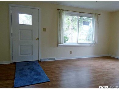 Living Room. Beautiful laminate floors in Living R