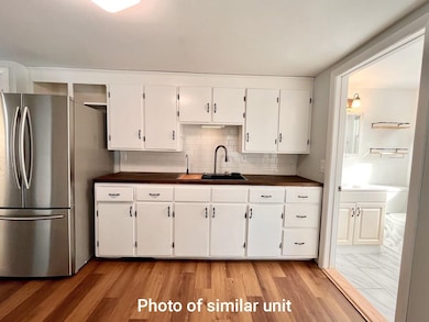 Similar Kitchen