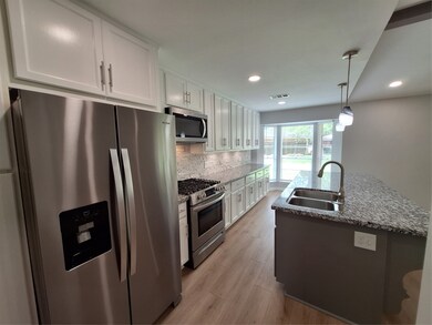 9759 Ebb St, Houston, TX 77089 - photo 6