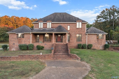 911 Sibert Cir, Gadsden, AL 35905 - photo 2