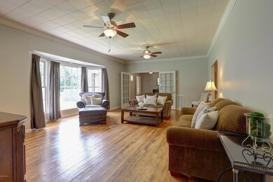 Living Rm 1