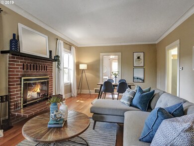Living Room/Dining Room
