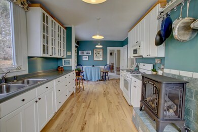 102 Ocean Point Rd, Boothbay Harbor, ME 04538 - photo 2