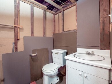 14 Elm St, Everett, MA 02149 - photo 6