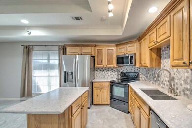 700 Park Place, Whitesboro, TX 76273 - photo 7